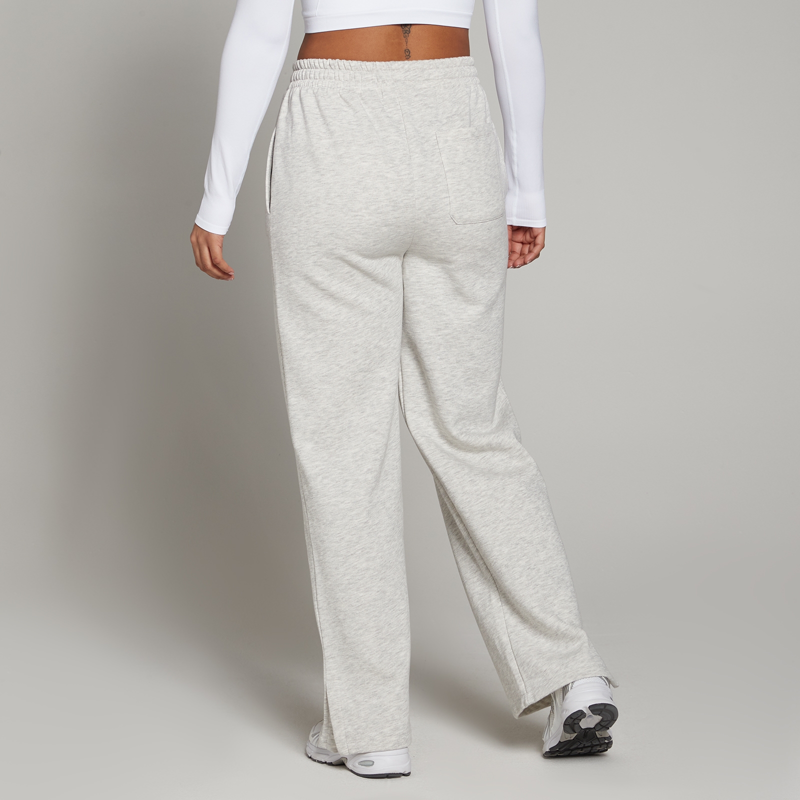 MP Damen Basics Jogginghose mit geradem Bein – Hellgrau - M – Bild 2