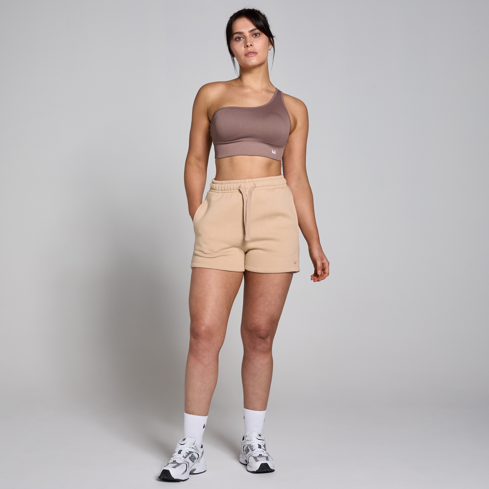 MP Damen Tempo Sweatshorts – Creme - M – Bild 3