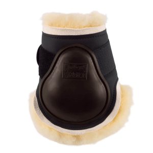 Eskadron Streichkappe Protection Lammfell Braun Full | kavalio - für mich und mein Pferd