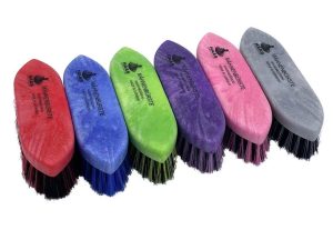 Haas Mähnenbürste 3cm Borstenlänge Reinigung von Langhaar | kavalio - für mich und mein Pferd