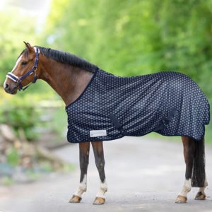 Waldhausen Fliegendecke Lucky Heart Nachtblau 115 cm | kavalio - für mich und mein Pferd