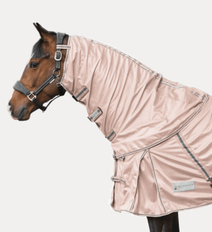 Waldhausen Halsteil Protect Fliegenschutz Hellrosa WB | kavalio - für mich und mein Pferd