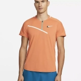 NikeCourt Slam Tennis-Poloshirt für nur 47,97€ inkl. Versand statt 59,85€